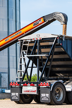 UCX⁴ diesel U-trough belt conveyor